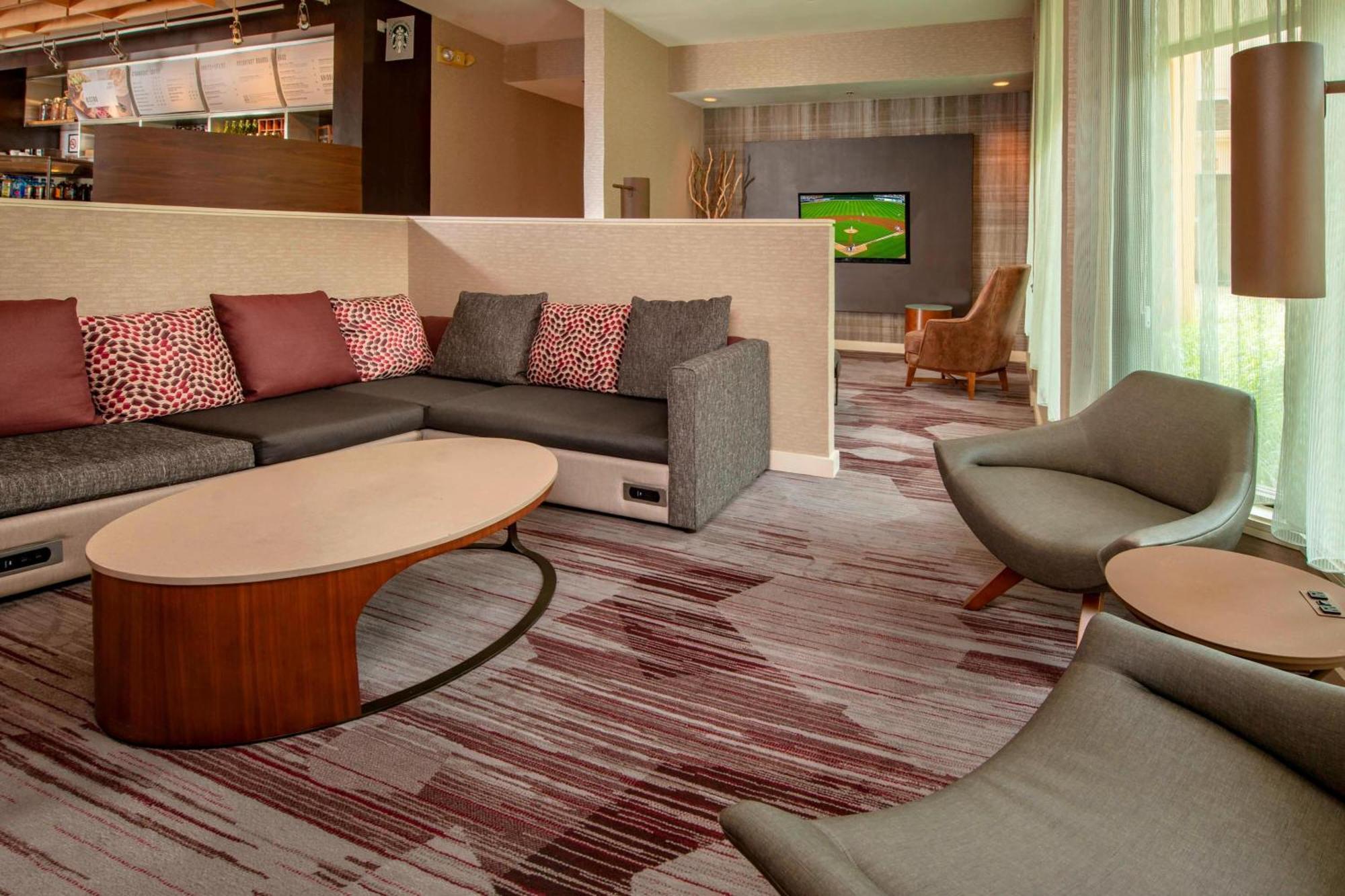 Courtyard By Marriott Rockville Exterior photo
